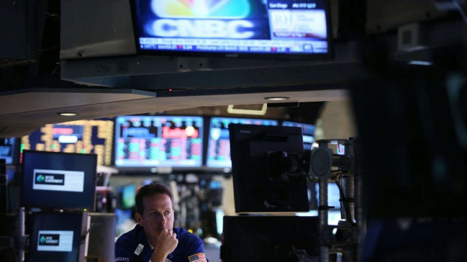 Wall Street termine en ordre dispers&eacute; en attendant l'inflation am&eacute;ricaine