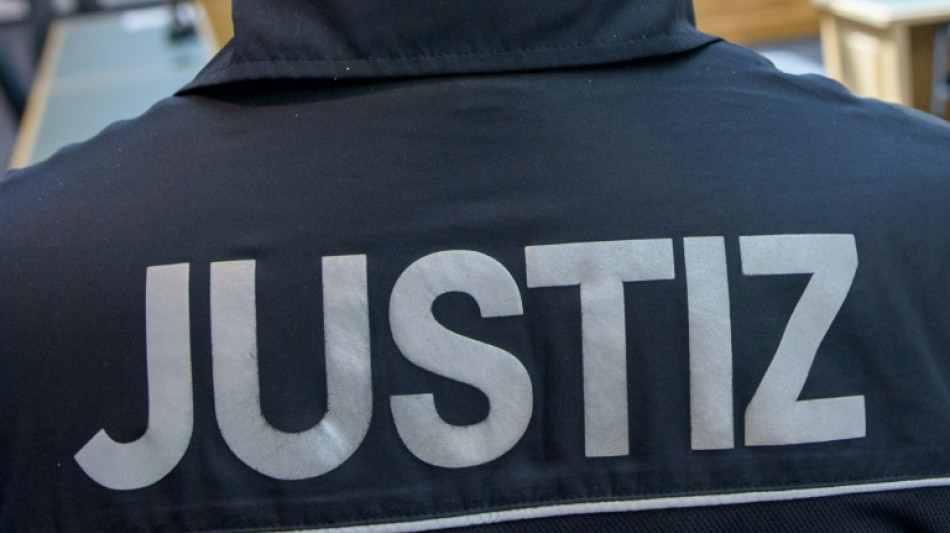 Lange Haftstrafe f&uuml;r Feuerwehrmann wegen Totschlags an Freundin und Brandstiftung
