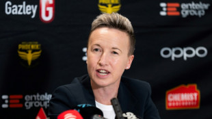 Ex-treinadora da sele&ccedil;&atilde;o canadense suspensa por espionagem assume time da Nova Zel&acirc;ndia