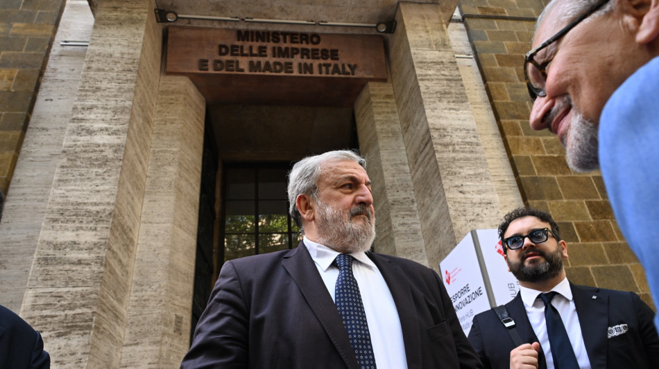 Emiliano, l'accordo per l'ex Ilva ancora deve maturare