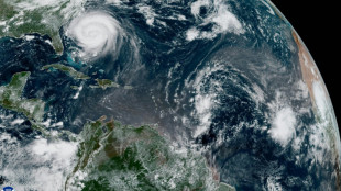 L'ouragan Erin se renforce &agrave; l'approche des c&ocirc;tes am&eacute;ricaines, qu'il doit longer