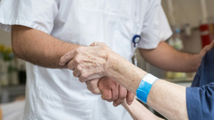 Mehr Menschen beginnen Ausbildung zu Pflegefachkraft in Gesundheitswesen