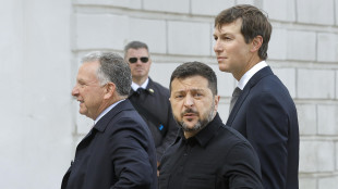 Zelensky, 'parlato con Usa di Patriot, tema dei territori si risolve tra i presidenti'