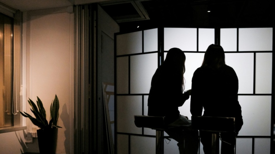 Vítimas de pornografia criada por IA veem Hong Kong despreparada para ameaça