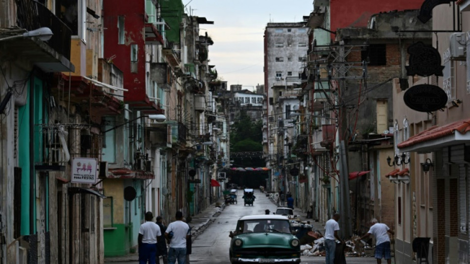 La mitad de La Habana vuelve a tener luz en el cuarto d&iacute;a de apag&oacute;n en Cuba