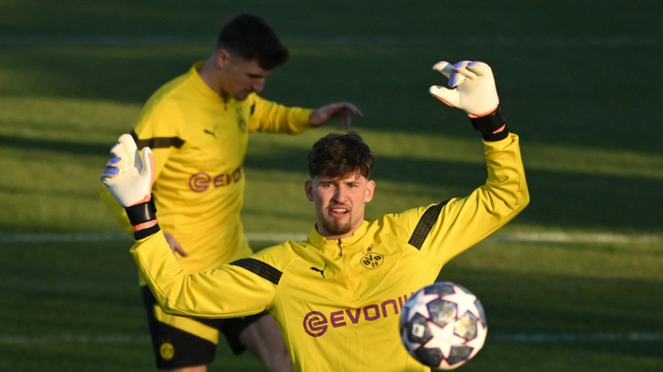 Hoffen auf den R&uuml;ckhalt: BVB-Bangen um Kobel