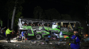 Acidente com &ocirc;nibus escolar deixa 11 mortos na Indon&eacute;sia