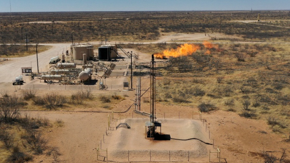 Trump drastically loosens oil and gas methane rules