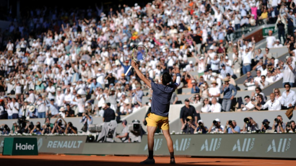 Roland-Garros: Alcaraz en finale apr&egrave;s un bras de fer brinquebalant contre Sinner