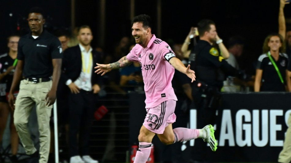 Messi estreia e marca gol da vit&oacute;ria do Inter Miami (2-1) sobre Cruz Azul na Copa das Ligas