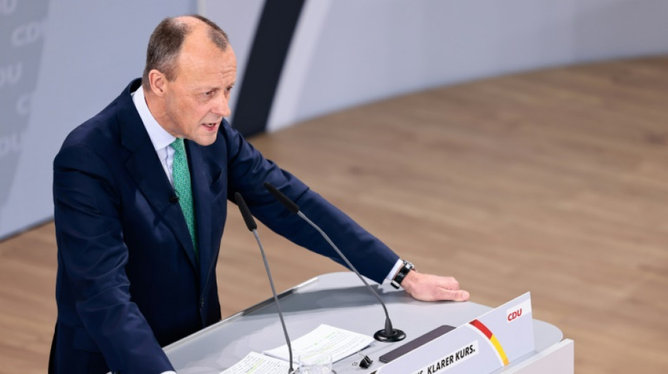 Merz &uuml;bernimmt offiziell Chefposten der CDU "in schwerer Zeit"