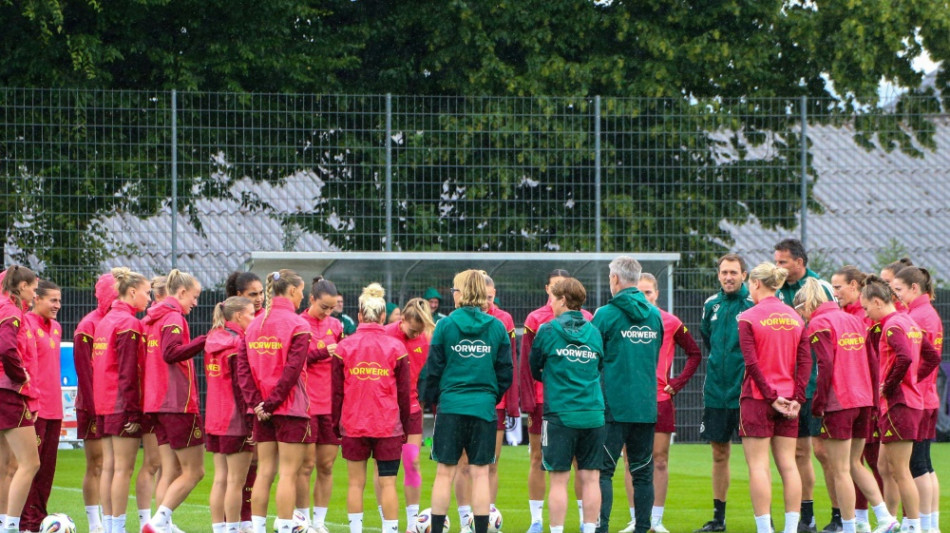 Wück schwört Team ein - Meinert kündigt "Anpassungen" an