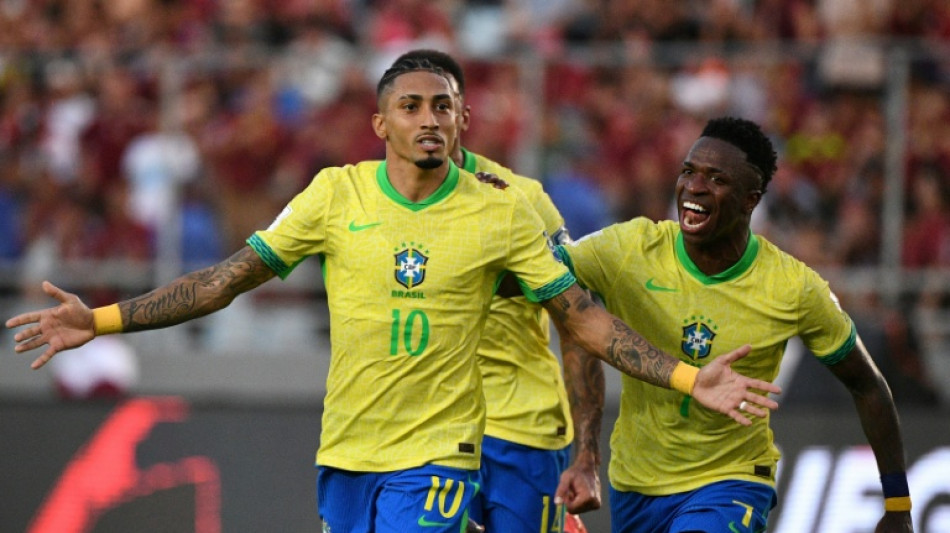 Vini Jr. e Raphinha s&atilde;o indicados &agrave; Bola de Ouro