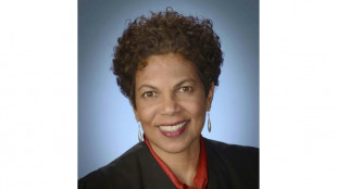 Mulher &eacute; detida no Texas por amea&ccedil;ar ju&iacute;za que preside processo contra Trump