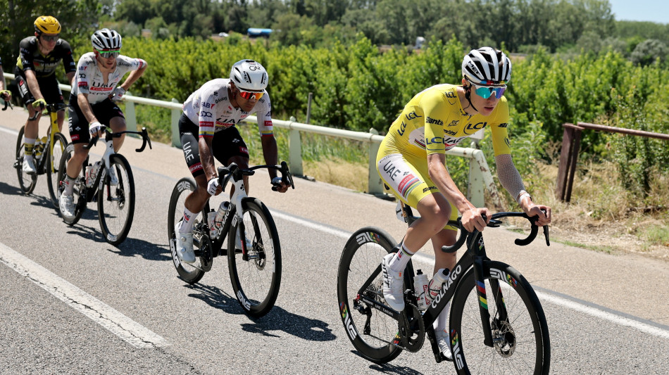Tour: Paret Peintre vince sul Mont Ventoux, Pogacar resta leader