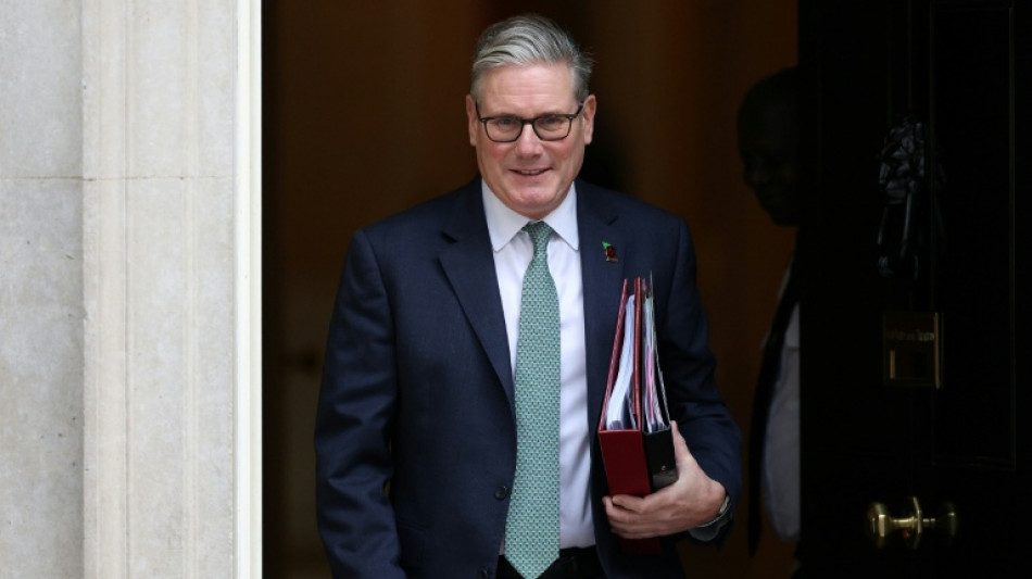 Starmer promete "defender una BBC fuerte e independiente" ante la posible demanda de Trump