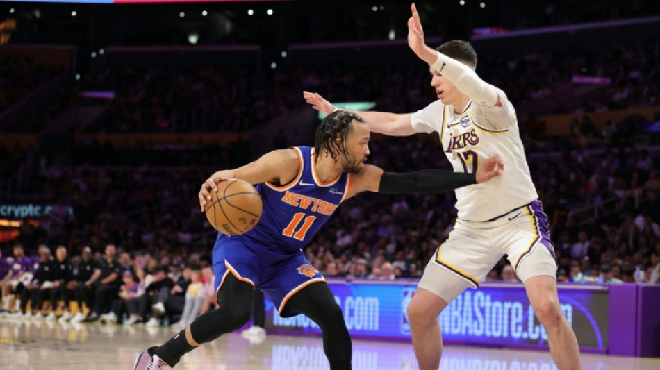 Doncic, Reaves lead Lakers over Knicks