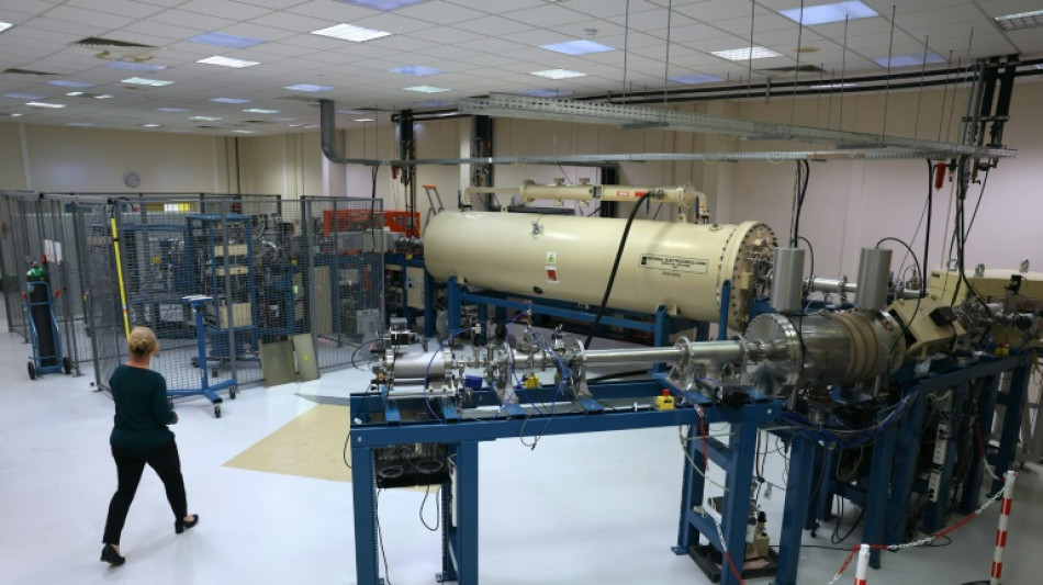 Au CEA, une machine à remonter le temps grâce au carbone 14