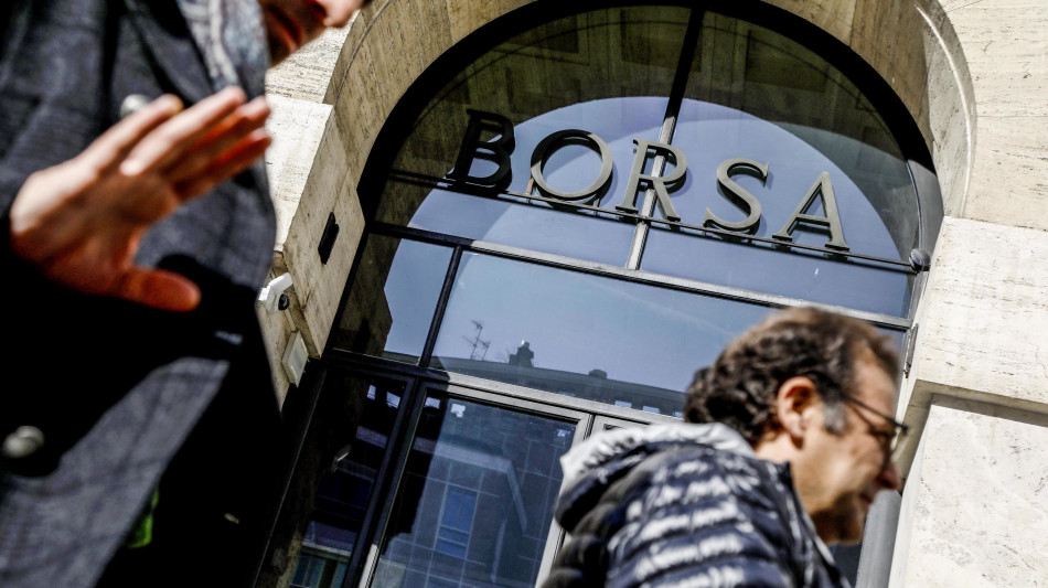 Borsa: l'Europa resta fiacca, a Wall Street i future tengono