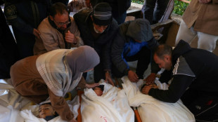 Bombardeos israel&iacute;es dejan m&aacute;s de 20 muertos en Gaza