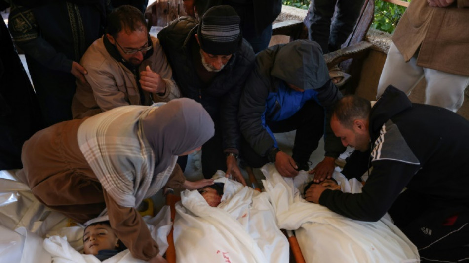 Bombardeos israel&iacute;es dejan m&aacute;s de 20 muertos en Gaza, incluido un exjefe de polic&iacute;a