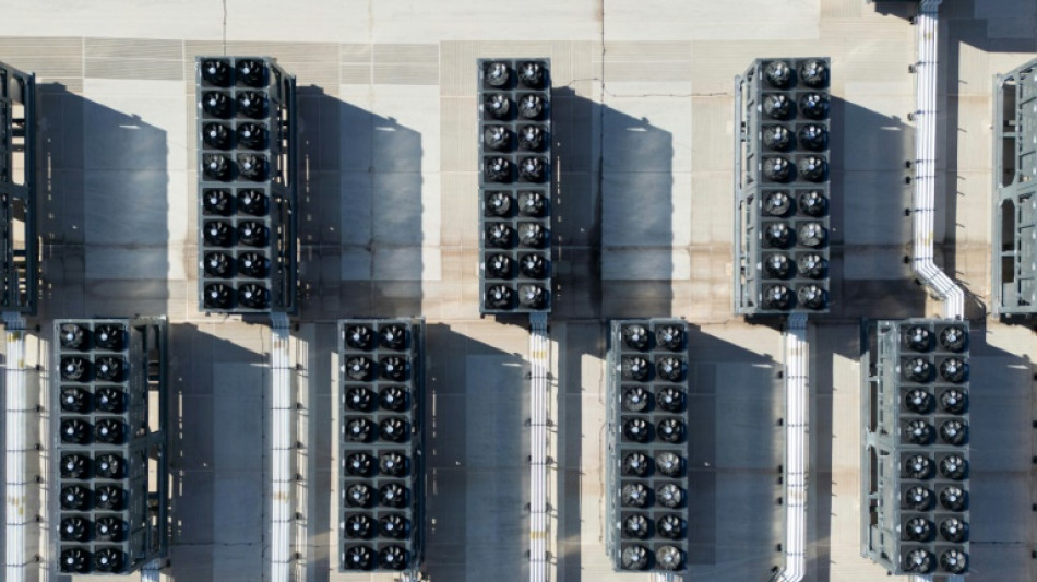 Laser-etched glass can store data for millennia, Microsoft says