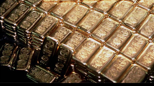 Materie prime ancora in rosso, ma oro e argento riducono le perdite