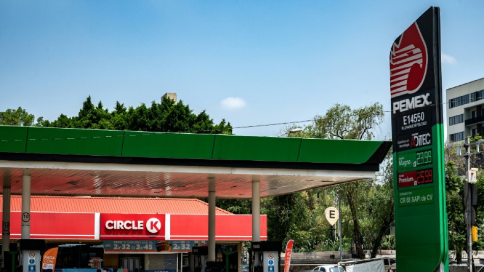 Moody's mejora la calificaci&oacute;n de la mexicana Pemex tras el plan de rescate del gobierno