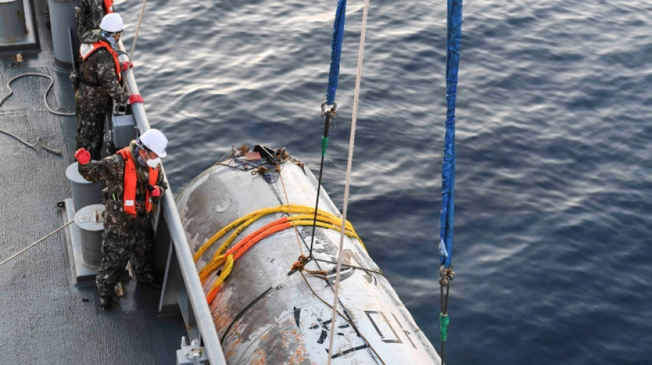 S&uuml;dkoreas Milit&auml;r birgt mutma&szlig;lich Hauptteil von Nordkoreas Weltraumrakete