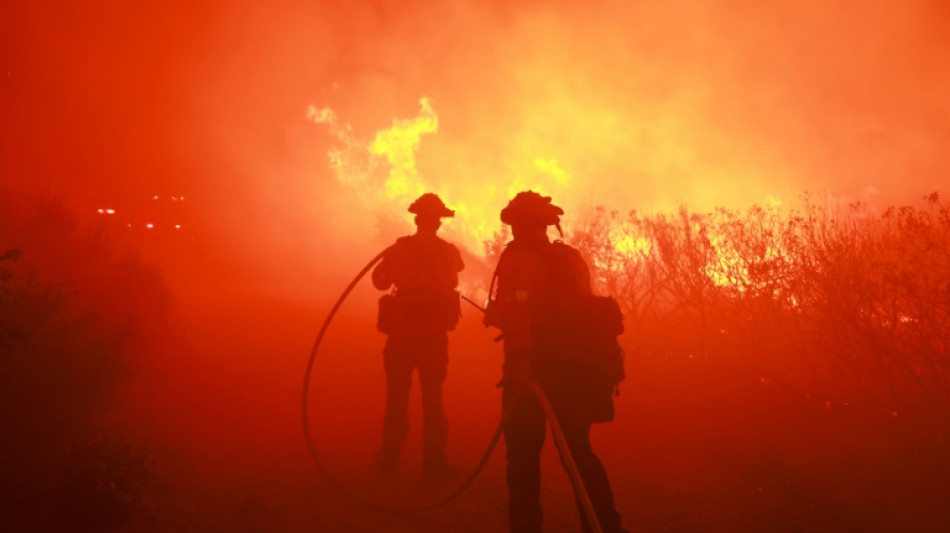 La Californie subit son plus grand incendie de l'ann&eacute;e et craint un &eacute;t&eacute; dangereux