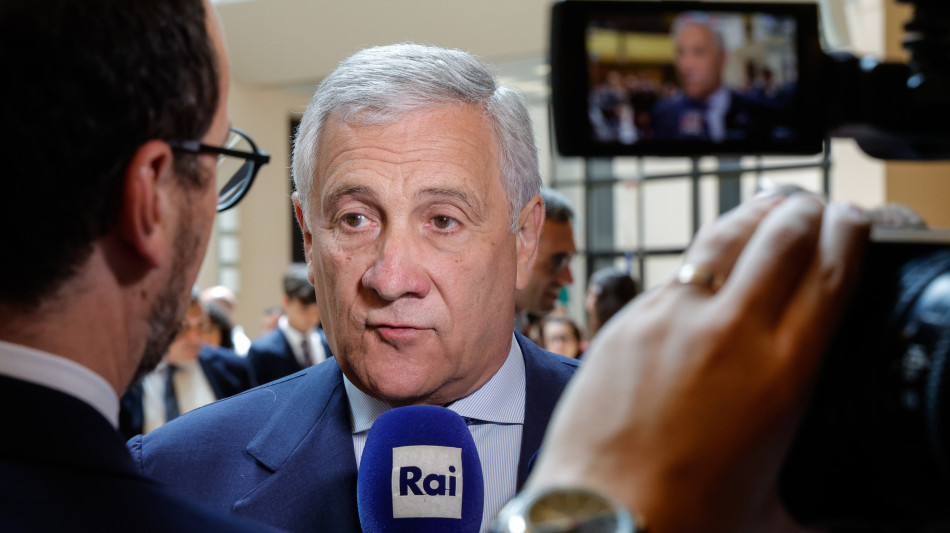 Tajani convoca il Consiglio nazionale di FI, il 25 a Roma