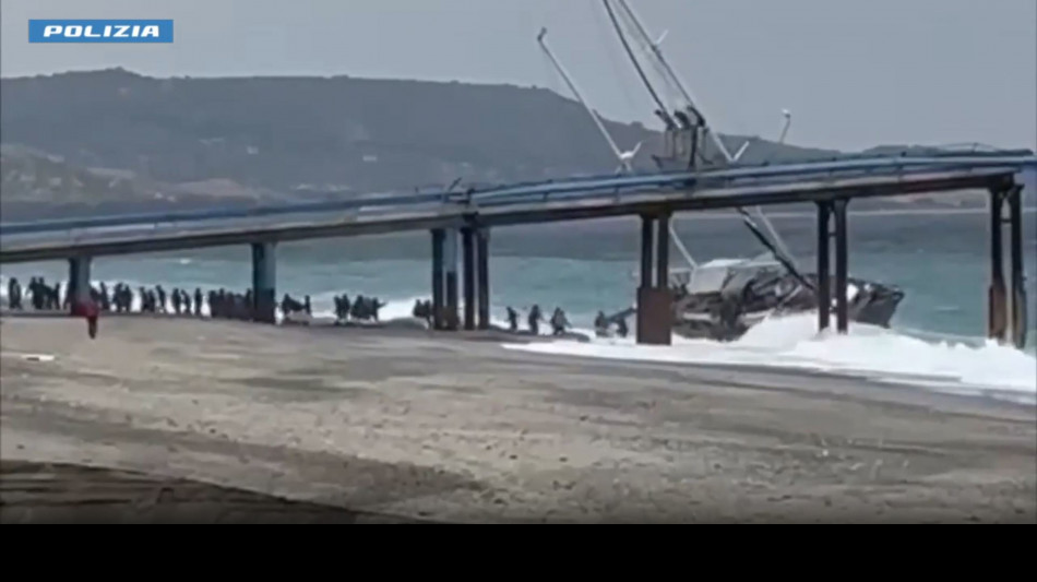 Traffico di migranti, 25 arresti a Reggio Calabria
