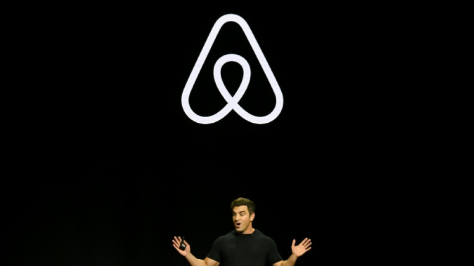 El Gobierno espa&ntilde;ol ordena a Airbnb que retire m&aacute;s de 65.000 anuncios ilegales de viviendas tur&iacute;sticas