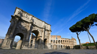 A Rome, l'Arc de Constantin endommag&eacute; par la foudre