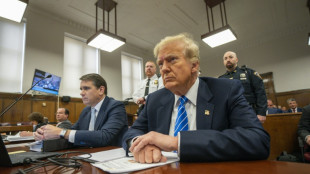 Cobertura do julgamento de Trump reflete divis&atilde;o nos Estados Unidos