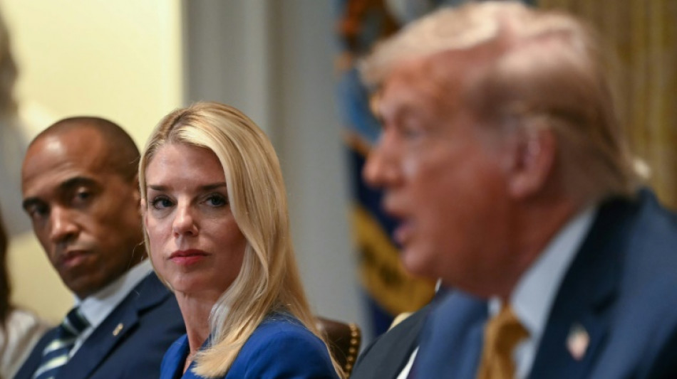 Dans la tourmente, l'administration Trump cherche à publier des documents de l'affaire Epstein