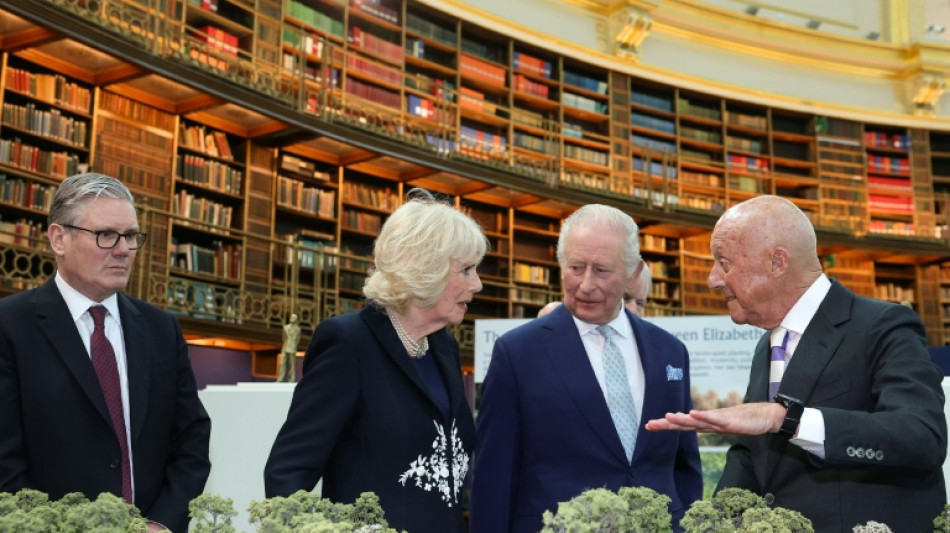 100. Geburtstag von Elizabeth II.: Charles w&uuml;rdigt seine verstorbene "liebe Mama"