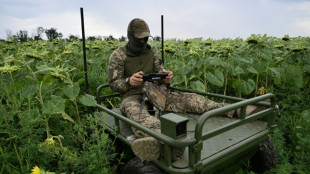 Sous un ciel parsem&eacute; de drones, des robots pour aider les m&eacute;decins militaires ukrainiens