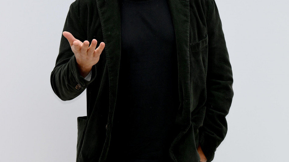 FolleMente, Genovese supera al botteghino Perfetti sconosciuti