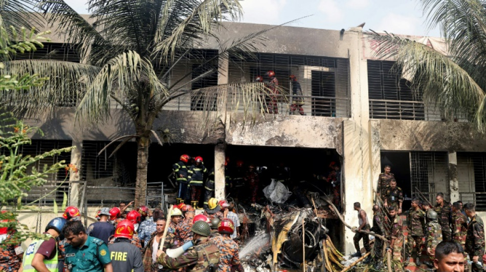 Militärjet stürzt in Schule in Bangladesch: 19 Tote und mehr als hundert Verletzte
