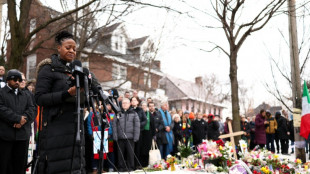 Femme tu&eacute;e par la police de l'immigration &agrave; Minneapolis: la Maison Blanche d&eacute;fend ses agents