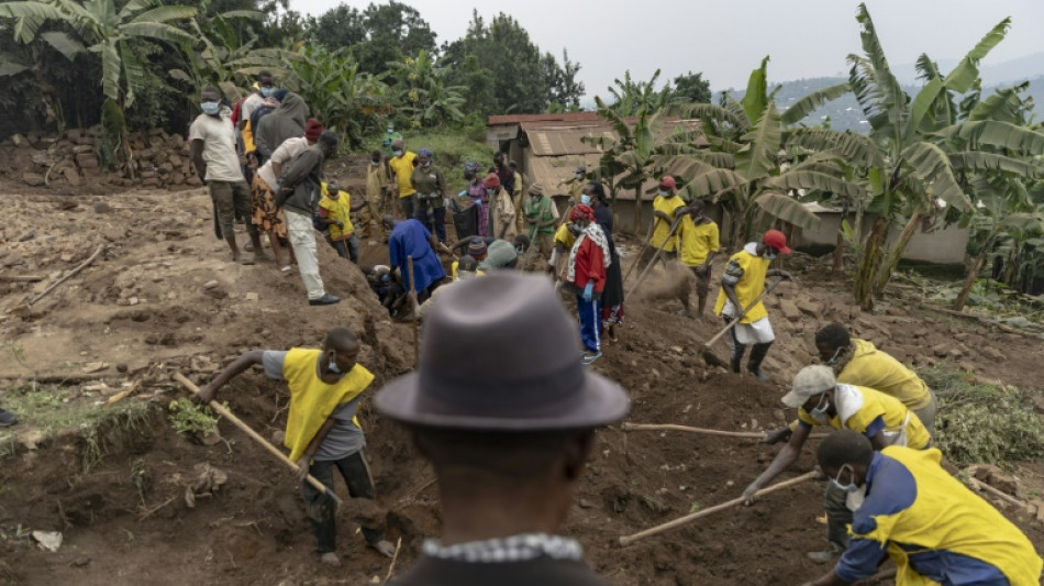Rwanda: 30 ans apr&egrave;s, les exhumations sans fin des victimes du g&eacute;nocide