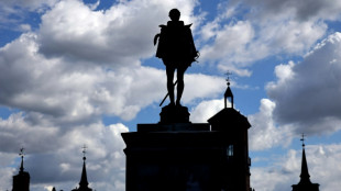 &Aacute;lvaro Pombo recibe el Premio Cervantes, pero sin leer su discurso por su fr&aacute;gil salud
