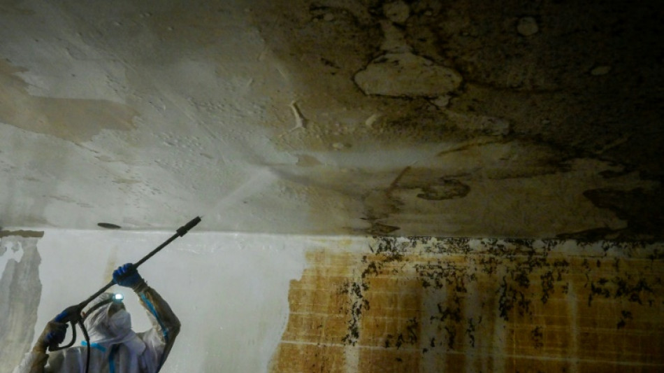 "Rien n'avance": un mois apr&egrave;s les inondations, la lassitude pointe chez les sinistr&eacute;s en Espagne