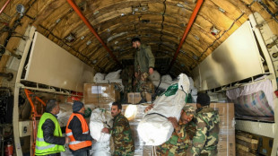 La ayuda se vuelca a los damnificados tras el devastador sismo en Turqu&iacute;a y Siria