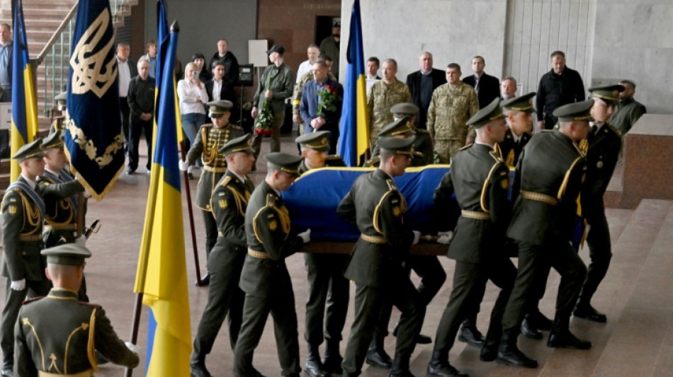 Ukraine nimmt Abschied von ihrem ersten Pr&auml;sidenten Krawtschuk