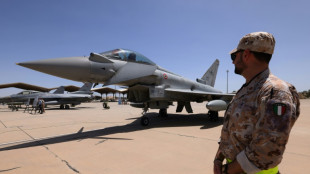 Espa&ntilde;a anuncia la compra de 25 aviones caza Eurofighter m&aacute;s