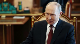 Russia and Ukraine accuse each other of breaching Easter truce