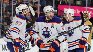 Draisaitl f&uuml;hrt Oilers mit Hattrick in die Play-offs