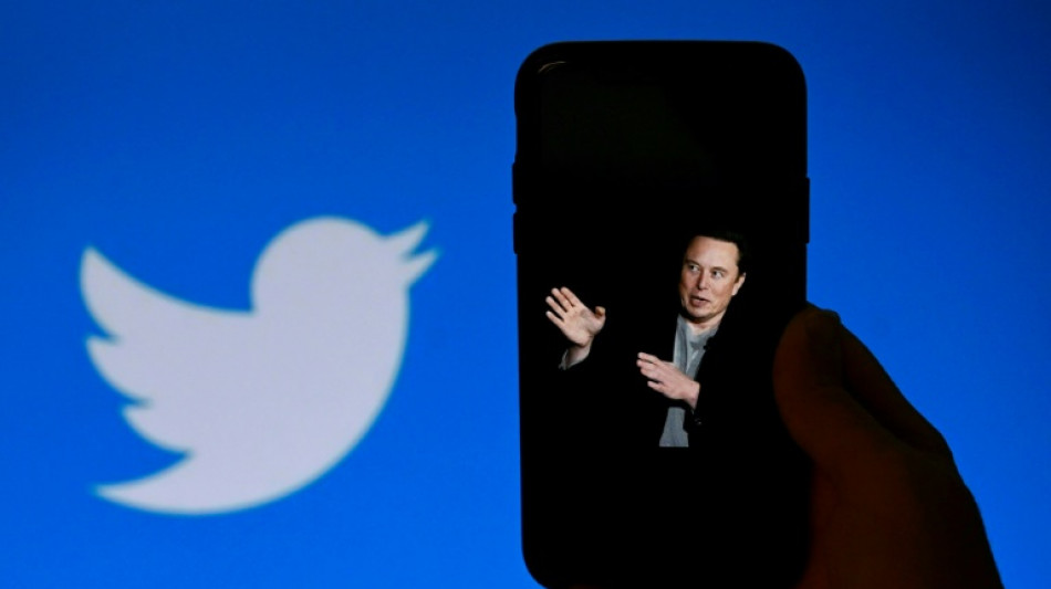 La derni&egrave;re blague d'Elon Musk: vendre un parfum pour acheter Twitter